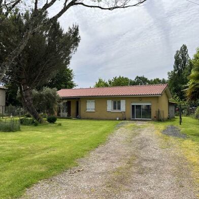 Maison 5 pièces 200250 €