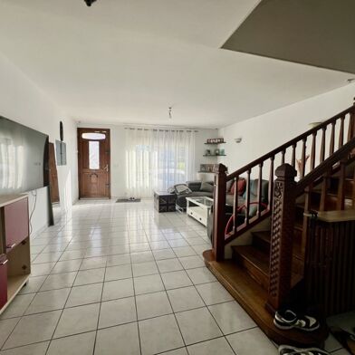 Maison 5 pièces 127100 €