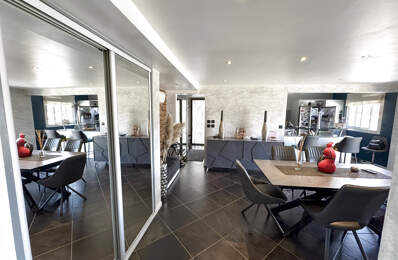 EXCLUSIVITE - Duplex 148 m2 Saint-Cyr-sur-Mer centre   Terrasse tropézienne possible   Sans charges  AVP IMMO — photo du bien
