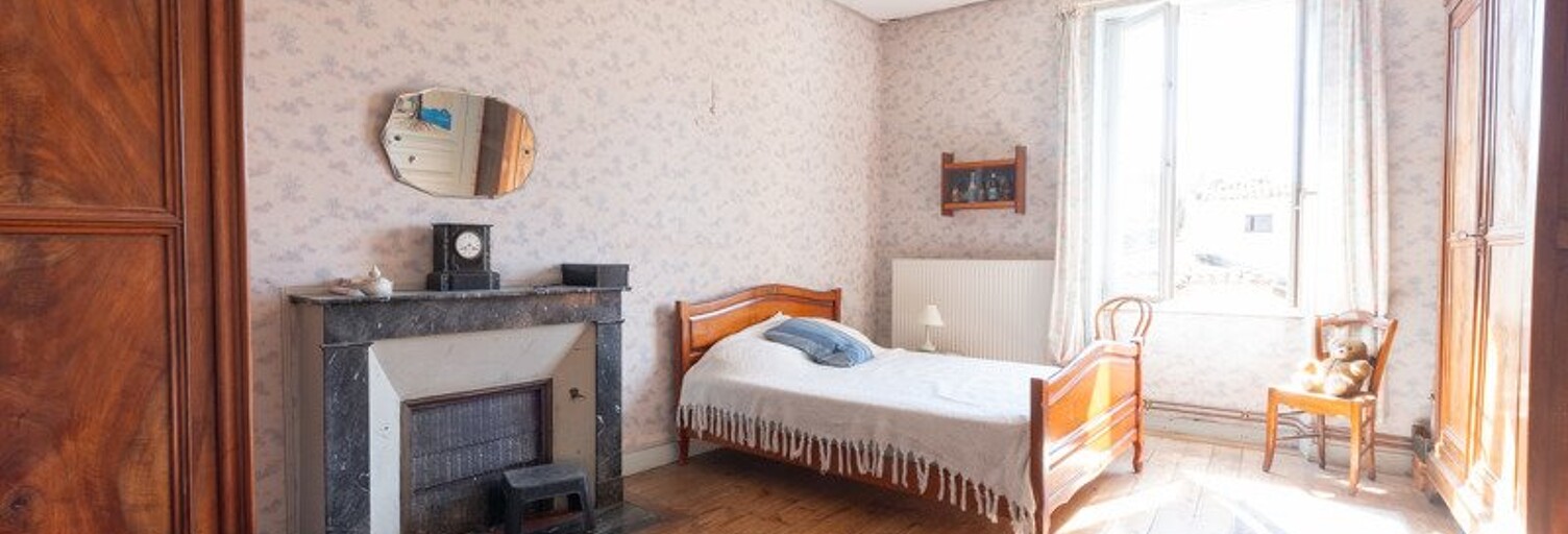 Maison 5 Pièces 144 m² à vendre à Rouillac (16170)