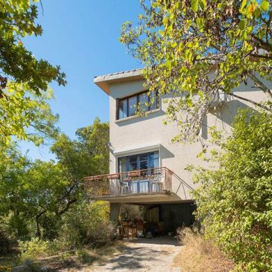 Maison 7 pièces 554910 €