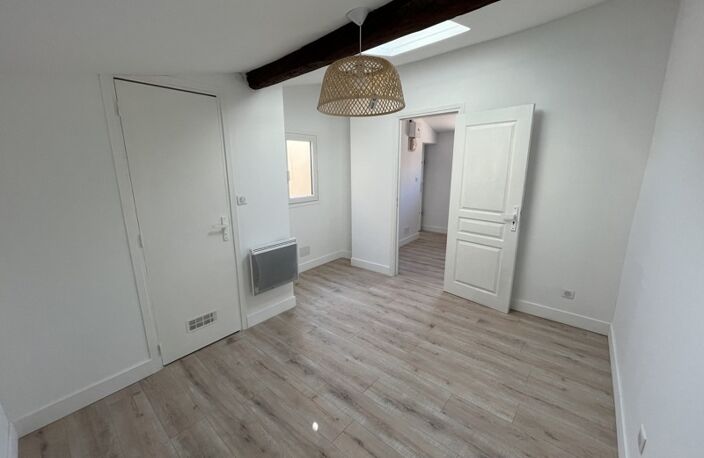 Studio de 1 pièces principales — photo 2