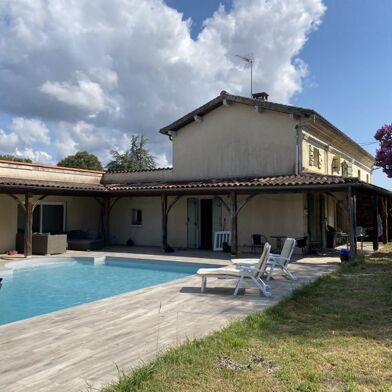 Maison 8 pièces 218300 €