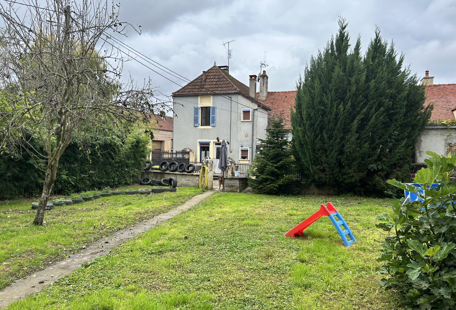 MAISON PROCHE SEMUR EN AUXOIS — photo 1