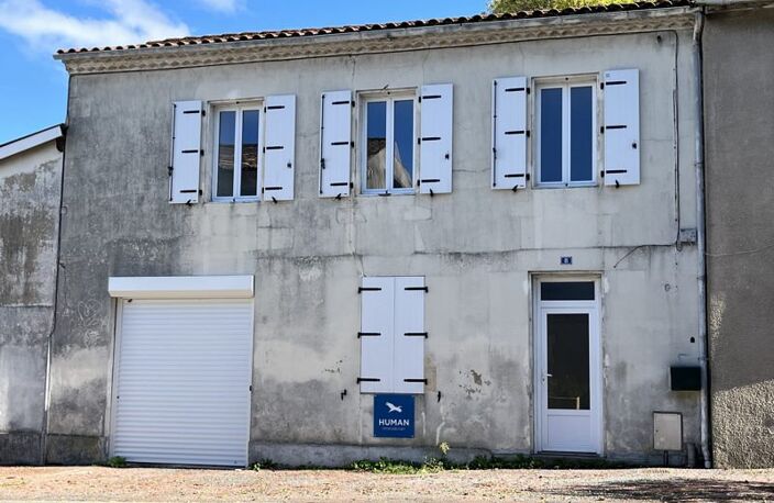 Vente maison 3 pièces 82 m² Mirambeau (17150) — photo 2