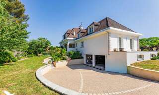 Maison 10 Pièces 185 m² à vendre à Chambray-lès-Tours (37170)