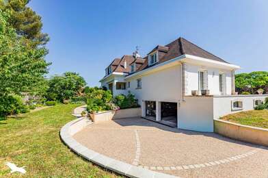 Maison 10 pièces 499200 €