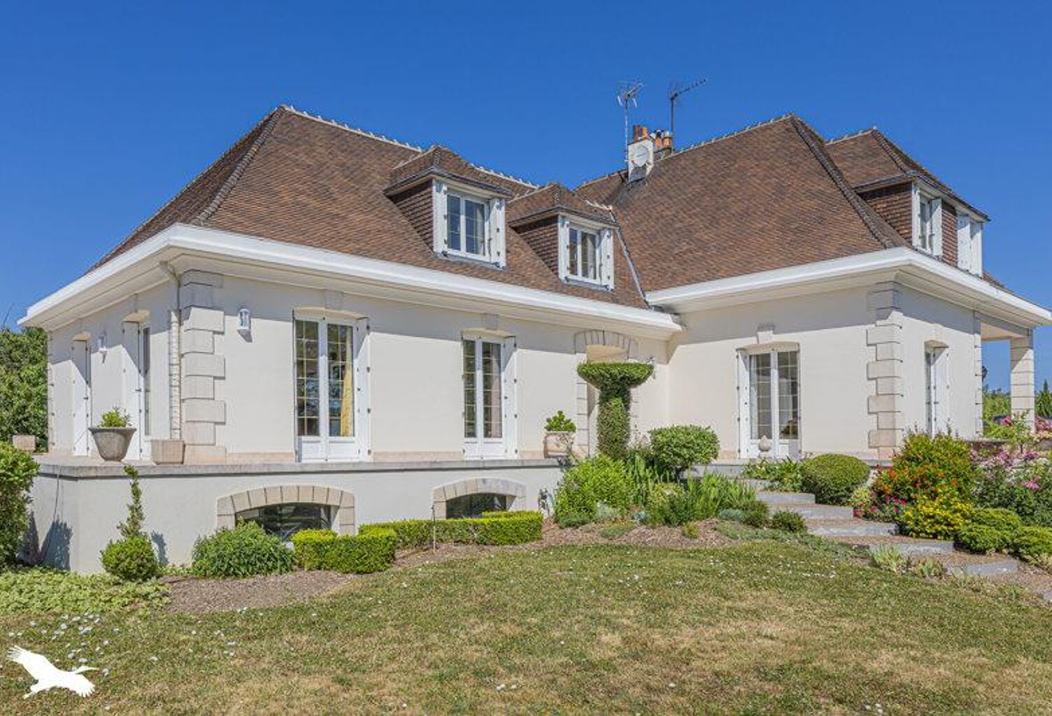 Traditionnelle de 8 pièces principales — photo 1