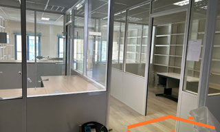 Bureau  250 m² à louer à Saint-Omer (62500)