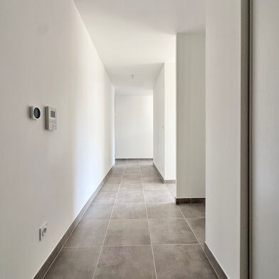 Appartement 4 pièces 192000 €