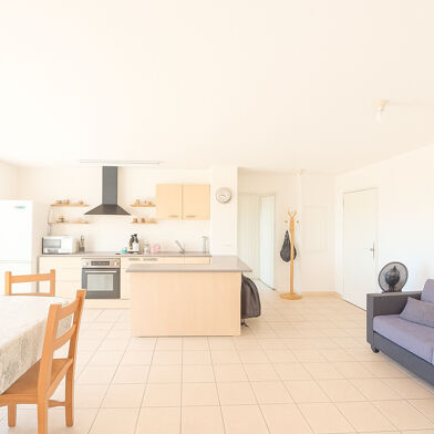 Appartement 4 pièces 239000 €