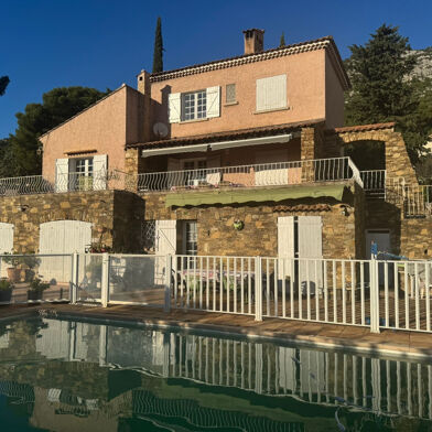 Maison 11 pièces 949000 €