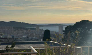 Maison 11 Pièces 201 m² à vendre à Toulon (83000)