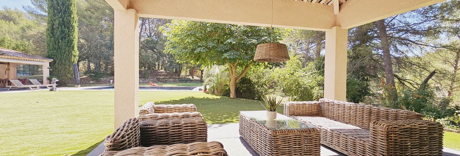 Maison 7 Pièces 252 m² à vendre à Auriol (13390)