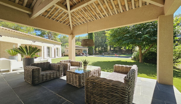 Villa / Maison 7 pièces  à vendre Auriol 13390