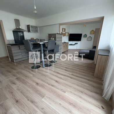 Appartement 4 pièces 850 €