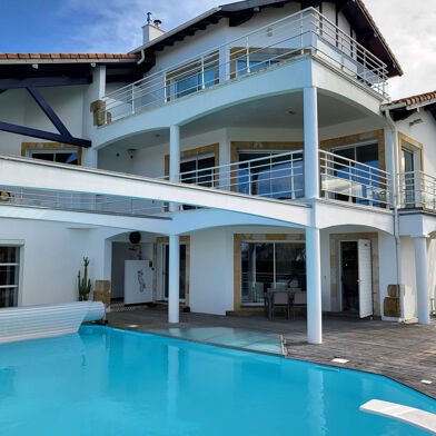 Maison 6 pièces 1295000 €