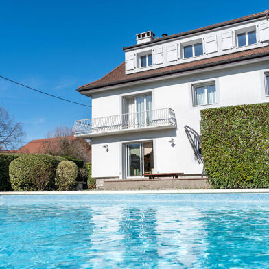 Maison 7 pièces 1345000 €