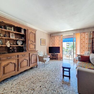 Appartement 4 pièces 299000 €