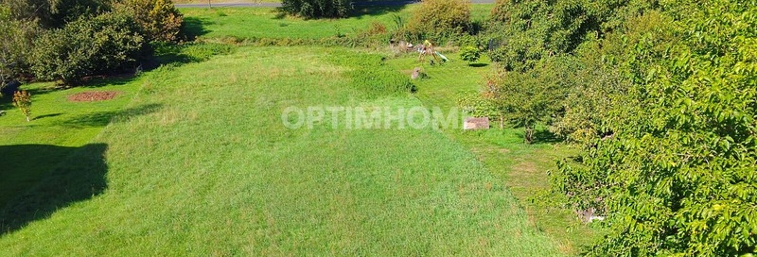 Terrain  1400 m² à vendre à Beaulieu (63570)