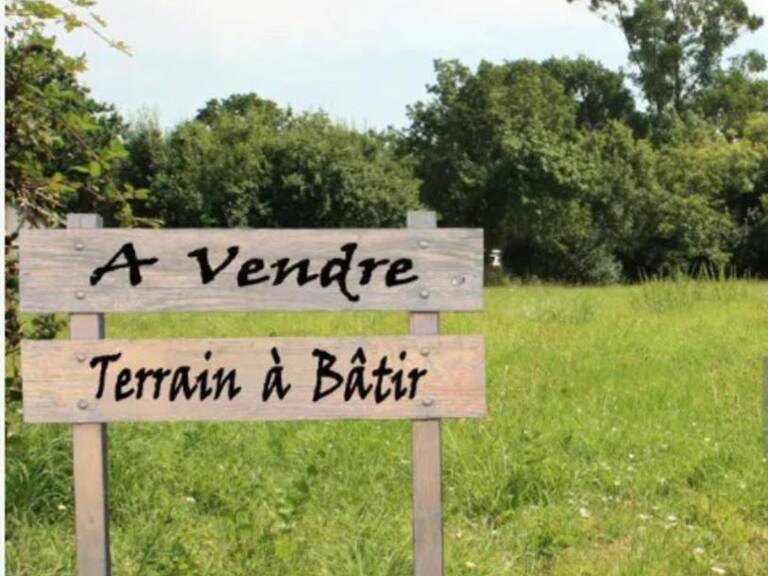 Le Perthuis, belles parcelles de terrains à vendre (7050 m² dont 3720 m² constructibles) — photo 1
