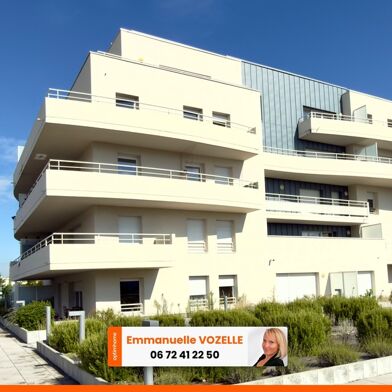 Appartement 3 pièces 221000 €