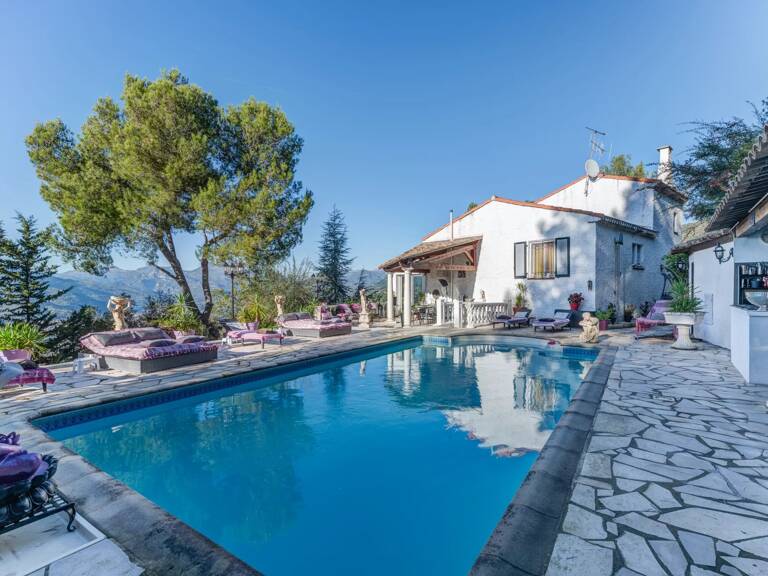 Villa avec vue panoramique, piscine et pool-house — photo 1