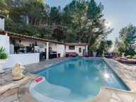 Villa avec vue panoramique, piscine et pool-house — photo 3