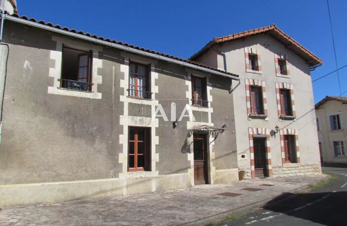 MAISON ENTRE CIVRAY ET RUFFEC — photo 2