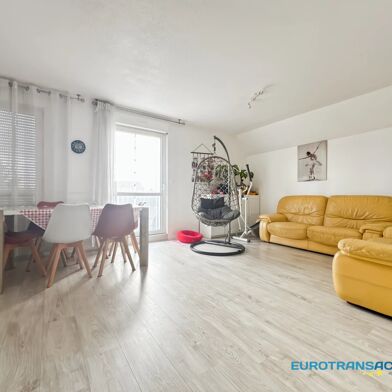 Appartement 5 pièces 210000 €