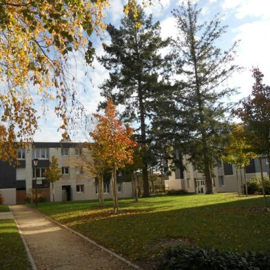 Appartement 4 pièces 516 €