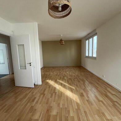 Appartement 3 pièces 217300 €