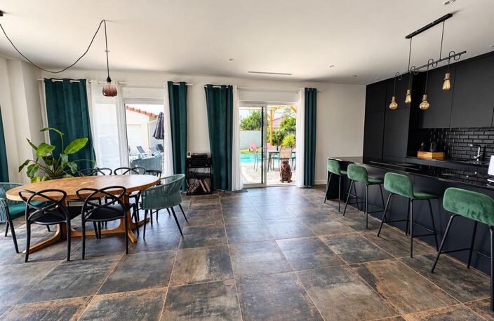 Launaguet, Élégante Demeure de Caractère 198 m²Avec Jardin Paysager et Piscine — photo 2