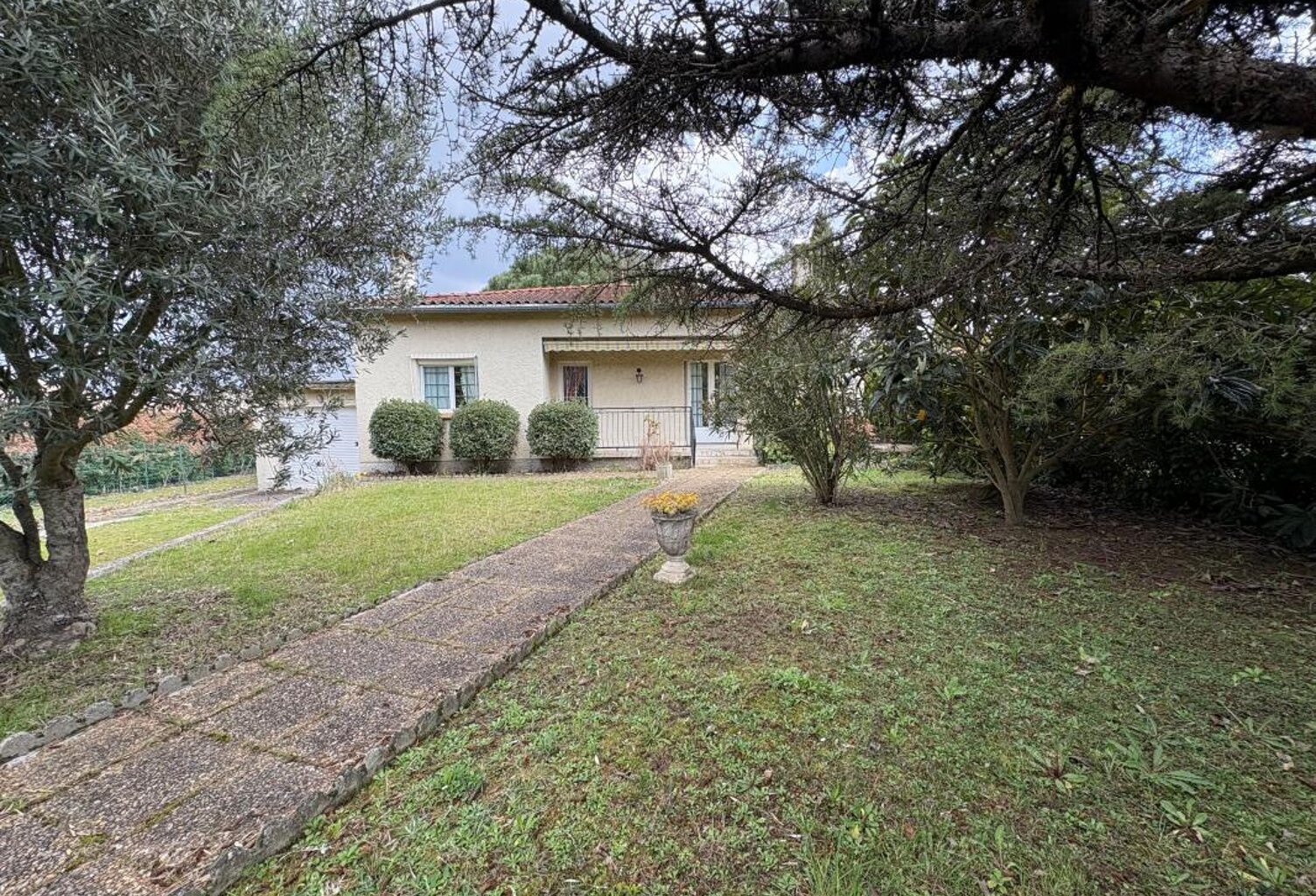 Aussonne Maison 120 m² À Vendre sur Terrain Arboré de 1500 m² — photo 1