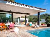 VILLA CONTEMPORAINE AVEC PISCINE - LA PANOUSE  - 13009 MARSEILLE — photo 4
