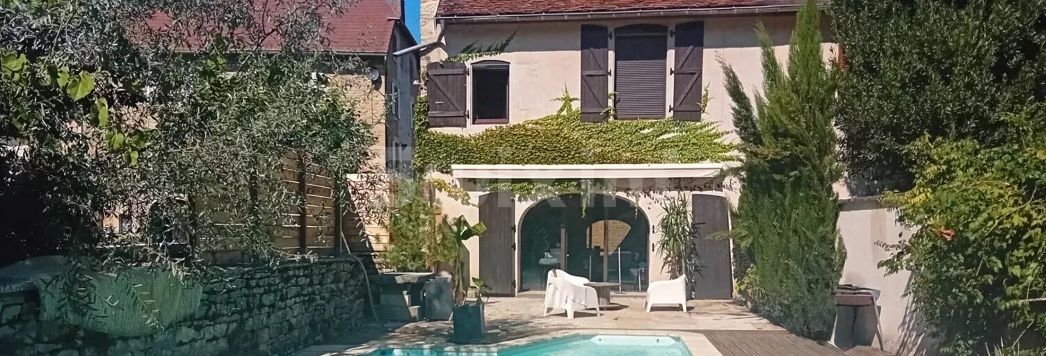 Maison 6 Pièces 184 m² à vendre à Macornay (39570)