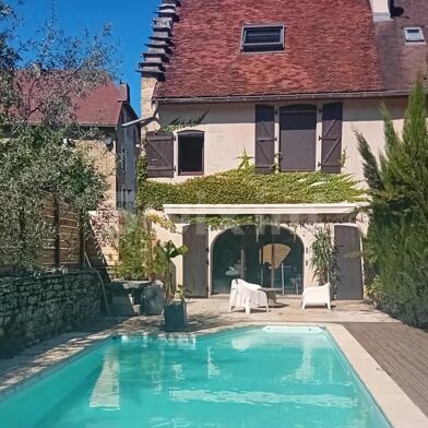 Maison 6 pièces 295000 €