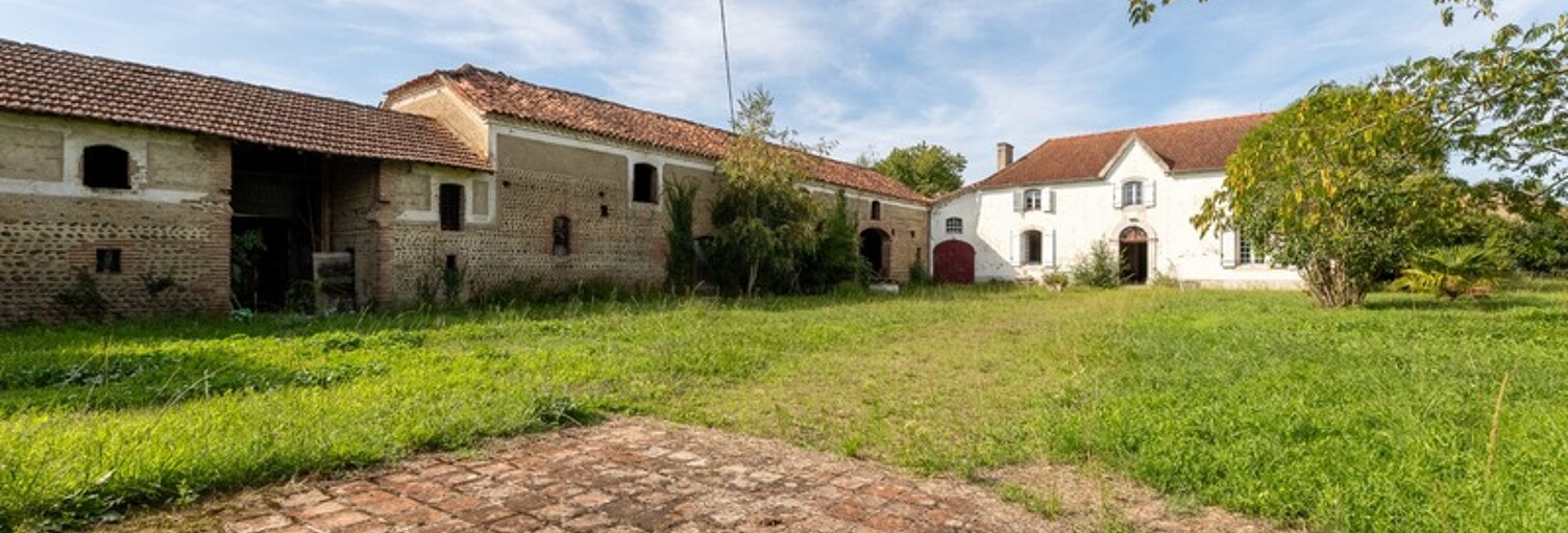 Maison 7 Pièces 264 m² à vendre à Larreule (65700)