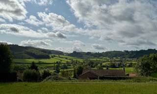 Terrain  759 m² à vendre à Matour (71520)