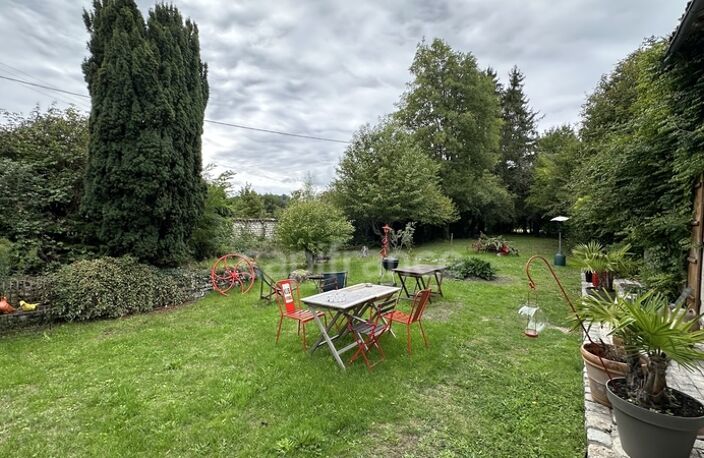 À vendre , Authentique longère charentaise de 186 m² habitables avec grand terrain arboré à Berneuil — photo 4