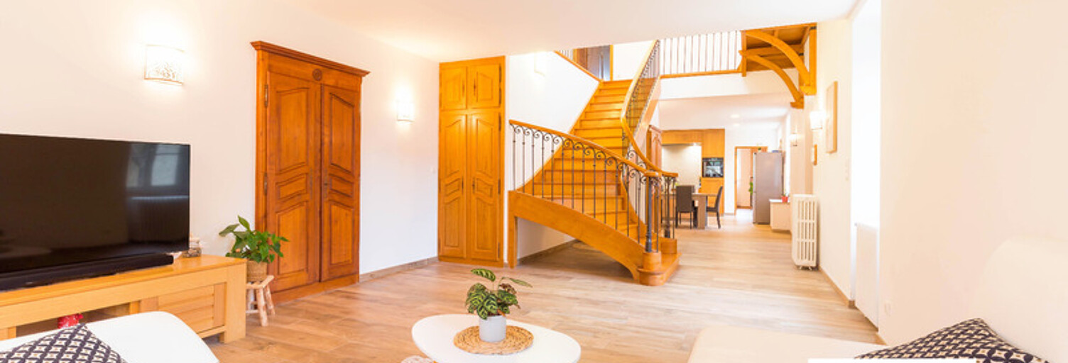 Maison 8 Pièces 240 m² à vendre à Is-sur-Tille (21120)