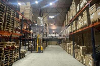 Local industriel  2420000 €