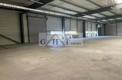 Local industriel  1080000 €
