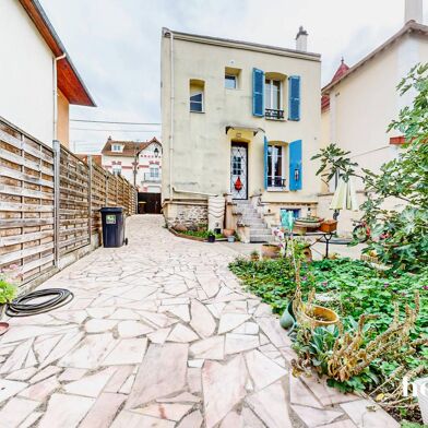 Maison 5 pièces 299000 €