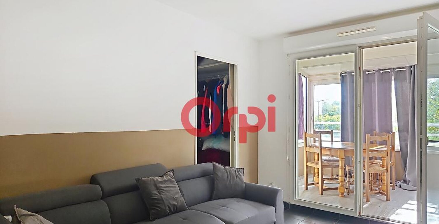 Appartement T2 de 39 m² avec véranda fermée - Loué — photo 1