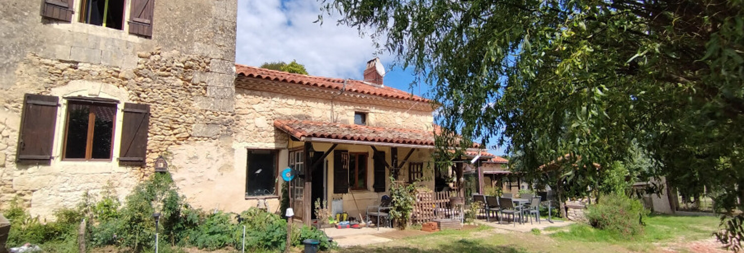 Maison 8 Pièces 230 m² à vendre à Beauronne (24400)