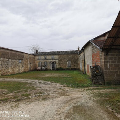 Maison 15 pièces 230500 €