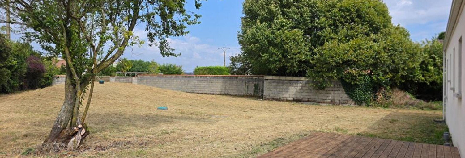 Maison 5 Pièces 98 m² à vendre à Beaugeay (17620)