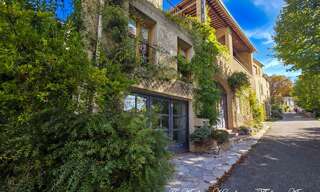 Maison 7 Pièces 215 m² à vendre à Riez (04500)