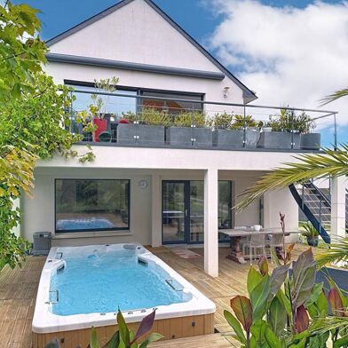 Maison 8 pièces 822000 €